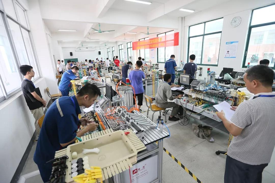 群英聚首 賽場競技!小記第六屆全區(qū)職工職業(yè)技能大賽