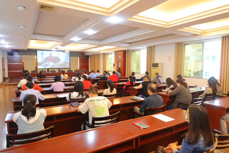 【清廉機關(guān)建設(shè)】梧州市總工會組織觀看警示教育片