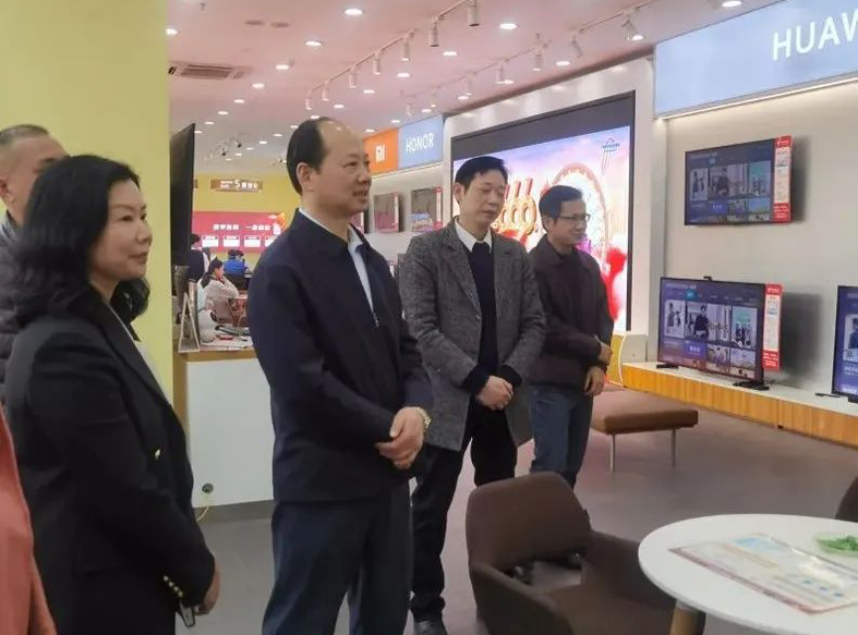 市總工會開展戶外勞動者服務(wù)站點專項調(diào)研，全面推進(jìn)職工服務(wù)陣地建設(shè)工作