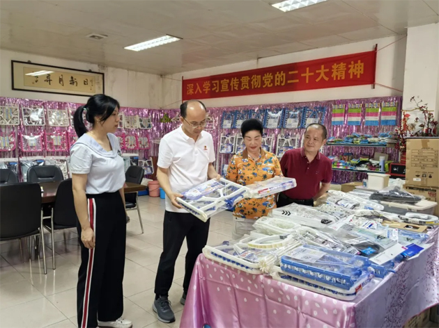 工會走基層系列（一） | 市總工會調(diào)研組到龍圩區(qū)和粵桂特別試驗區(qū)調(diào)研工會工作