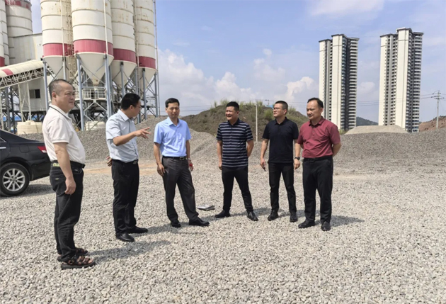 精準(zhǔn)把脈加快推進(jìn)│ 梧州市總工會(huì)赴藤縣、岑溪市指導(dǎo)縣級(jí)工人文化宮項(xiàng)目建設(shè)工作