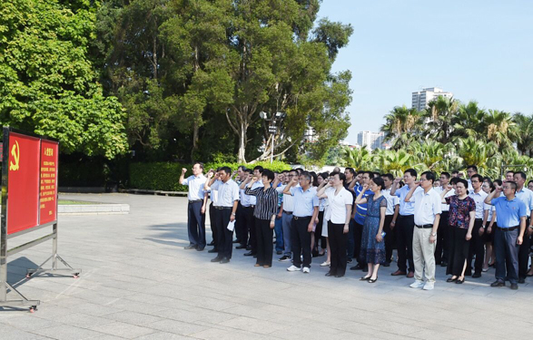 自治區(qū)總工會開展“不忘初心、牢記使命”革命傳統(tǒng)教育活動