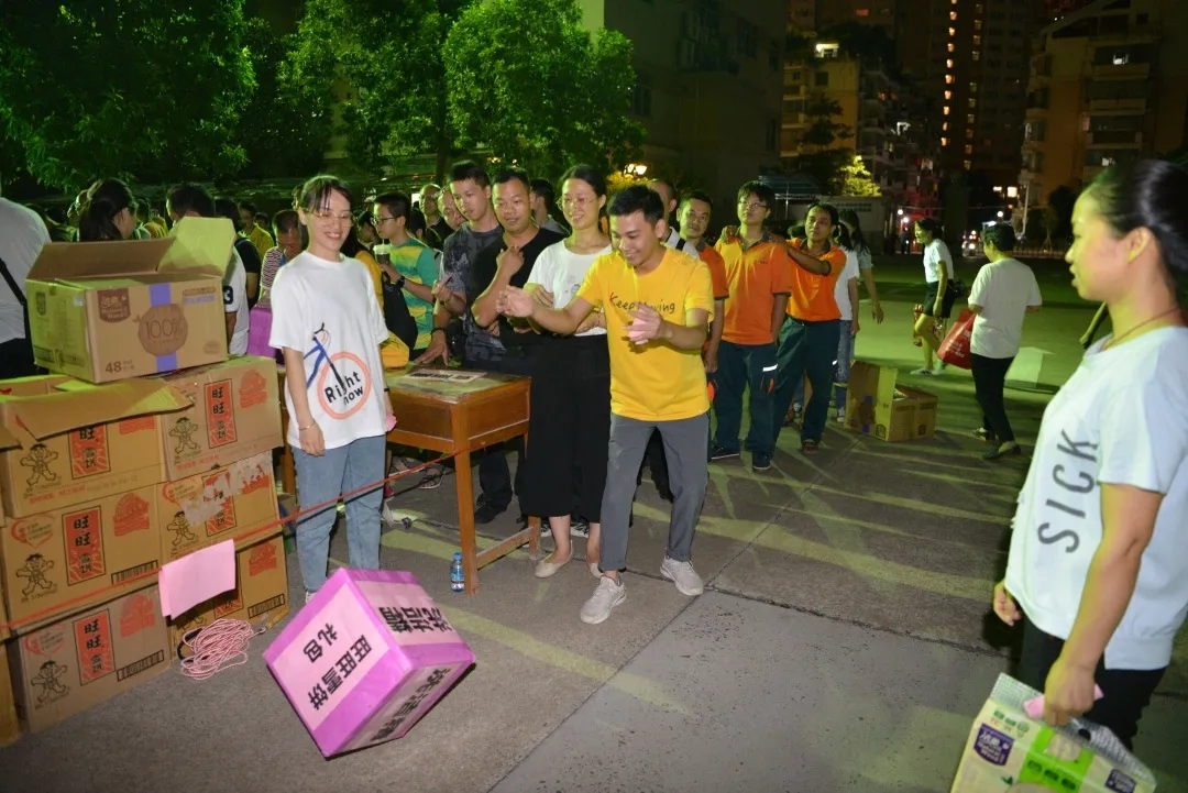 梧州郵政公司工會開展迎中秋、國慶趣味活動