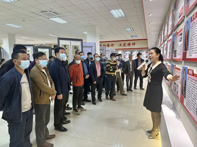 岑溪市教育工會開展思政教育暨職工醫(yī)療互助保障業(yè)務(wù)培訓(xùn)班